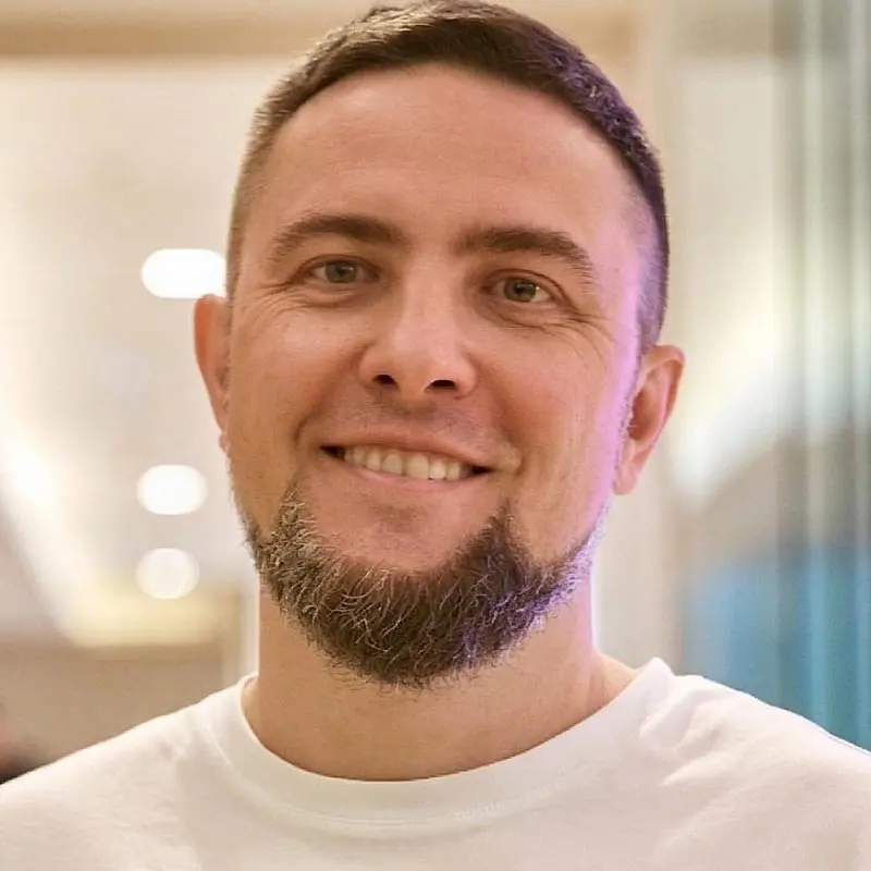 Максим Іщенко